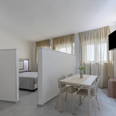 Jolanda Sea Breeze Apartamento